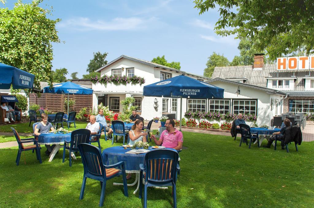 Hotel-Restaurant Faehr-Cafe Niesgrau 외부 사진
