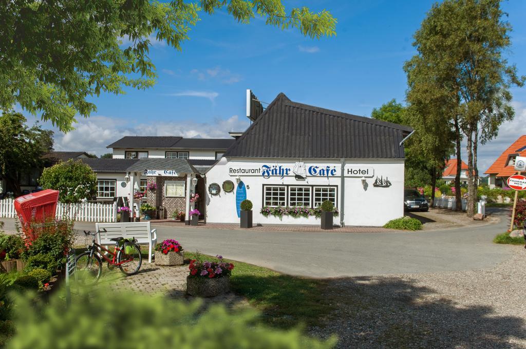 Hotel-Restaurant Faehr-Cafe Niesgrau 외부 사진